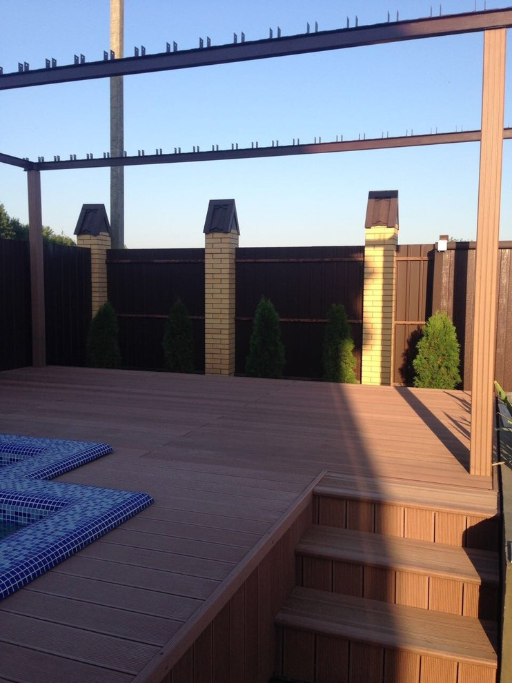 Терраса вокруг бассейна в пос.Кумженская г.Ростов-на-Дону.