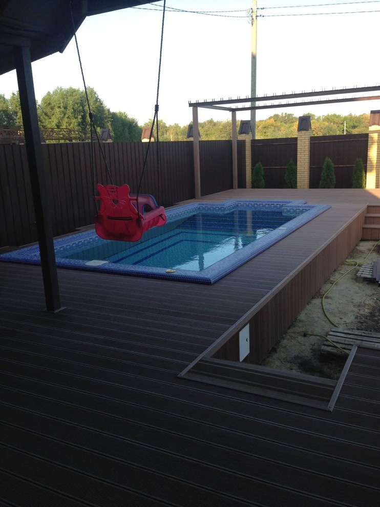 Терраса вокруг бассейна в пос.Кумженская г.Ростов-на-Дону.