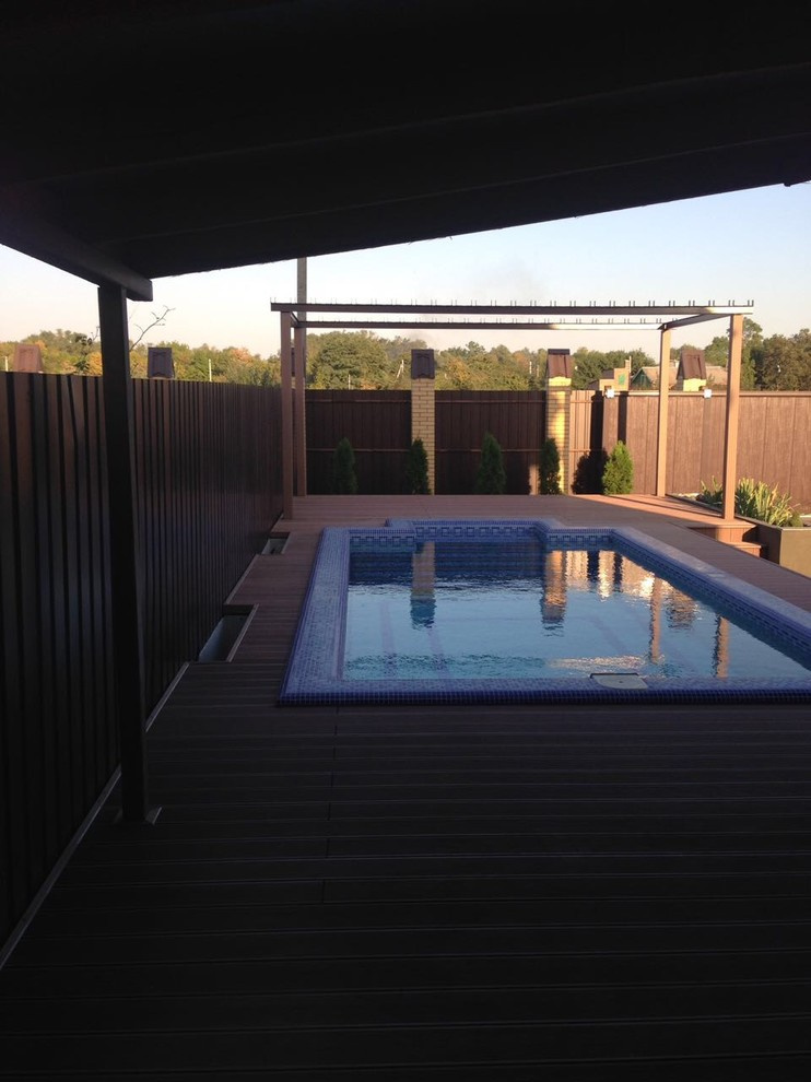 Терраса вокруг бассейна в пос.Кумженская г.Ростов-на-Дону.