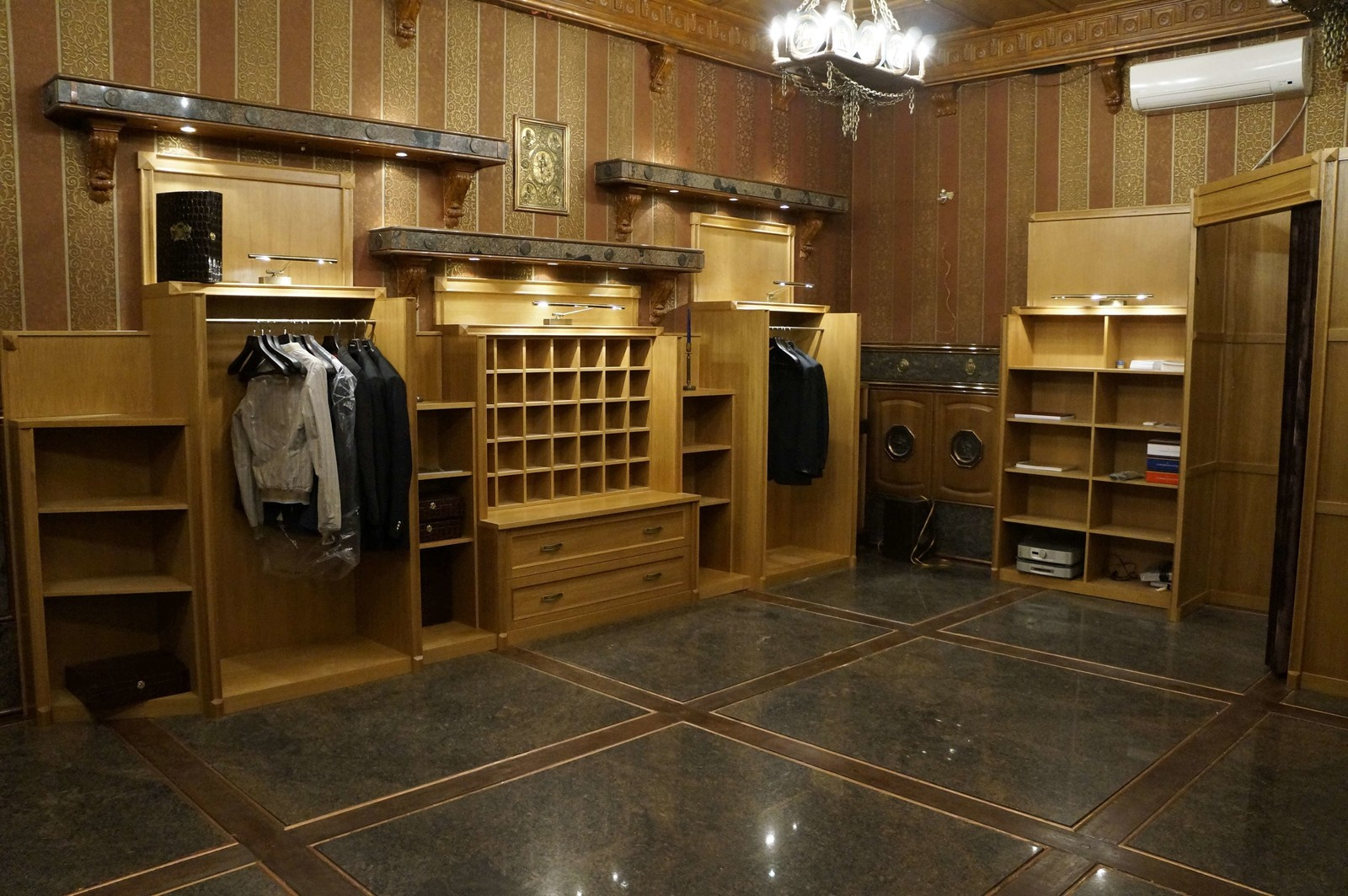 Элитный бутик одежды