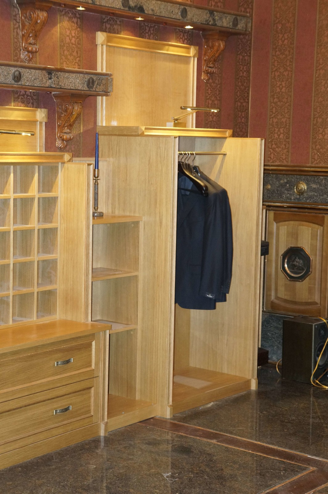 Элитный бутик одежды