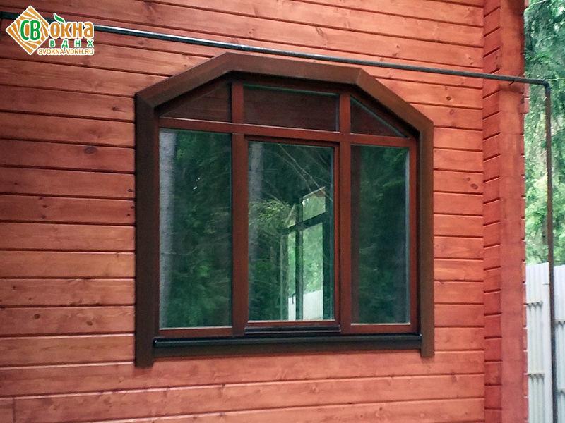 Окна из цельноламельной лиственницы