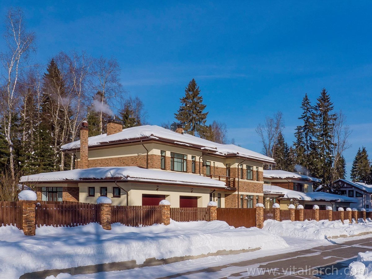 Индивидуальный жилой дом в КП "Королевский лес". Реализация