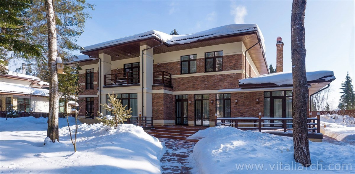 Индивидуальный жилой дом в КП "Королевский лес". Реализация