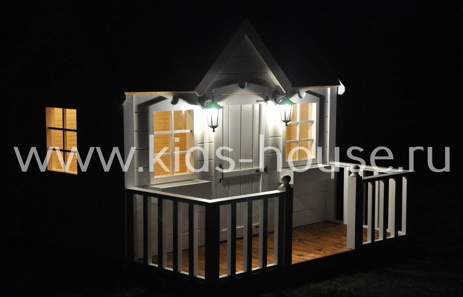 Детский домик из дерева - Вилладж