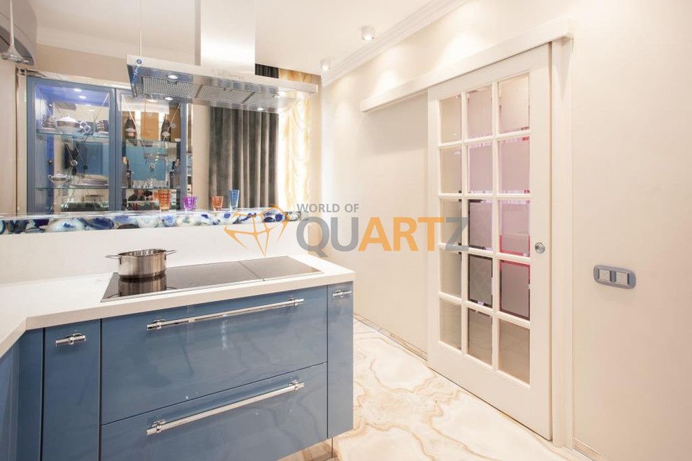 Обложка проекта: Столешница на кухню из полудрагоценного кварцевого камня.