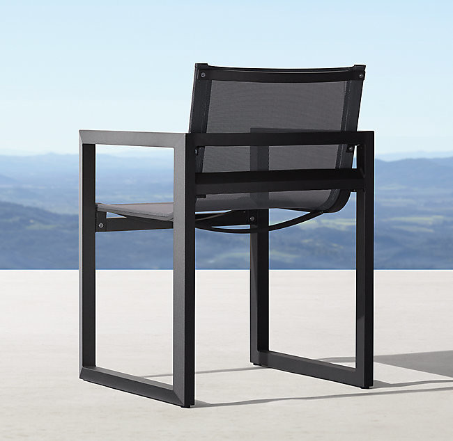 Столовая на открытом воздухе