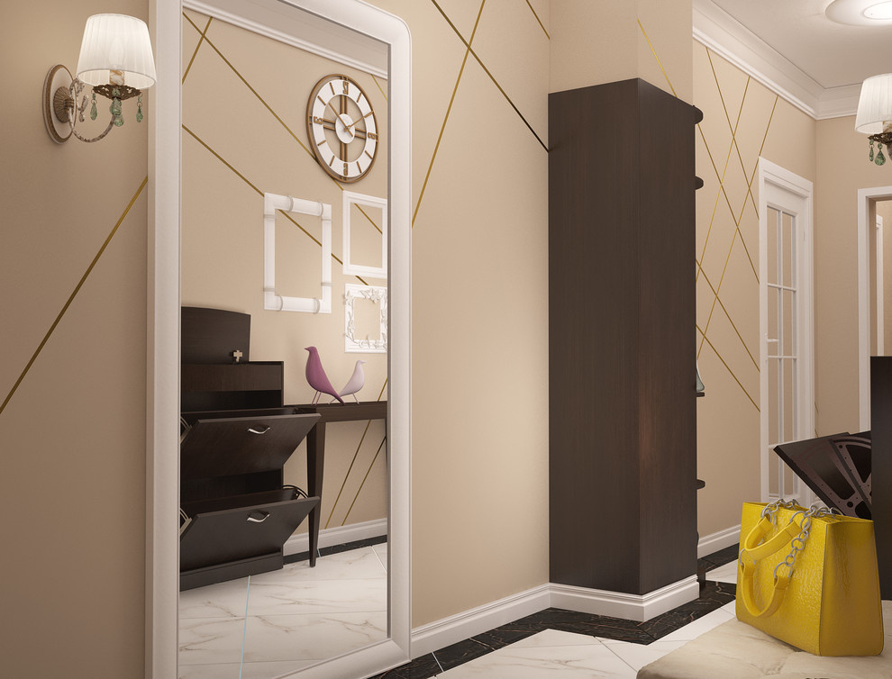 3-ёх комнатная квартира для семьи из 4-ёх человек.  Коридор.