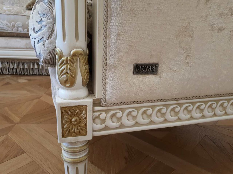 Мягкая мебель / гостинная