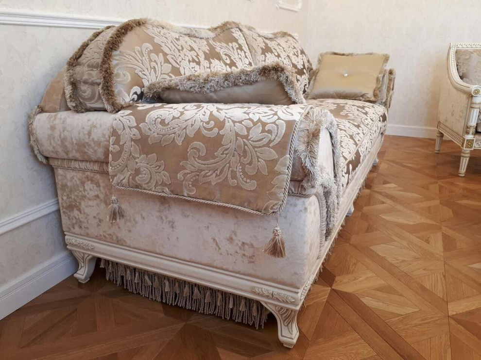 Мягкая мебель / гостинная