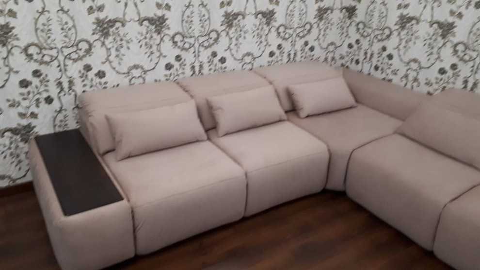 Мягкая мебель / гостинная