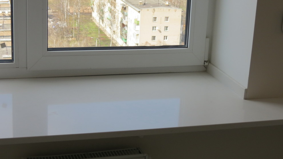 Белая столешница из кварцевого агломерата