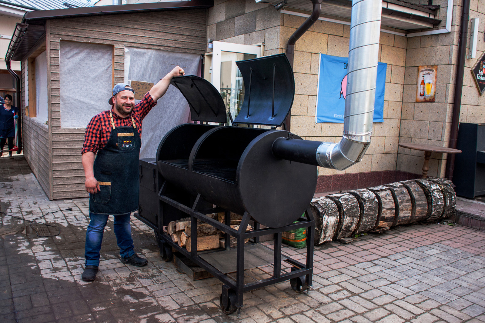 Смоукер/ барбекю для кафе Брюгге