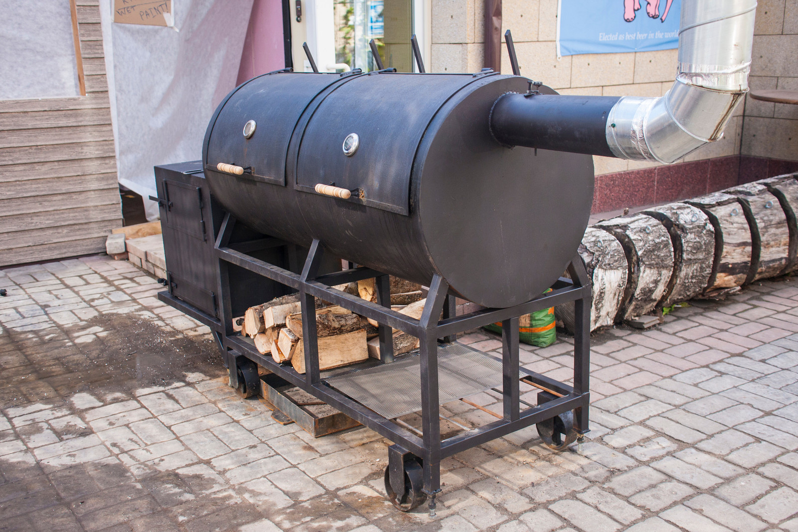 Обложка проекта: Смоукер/ барбекю для кафе Брюгге