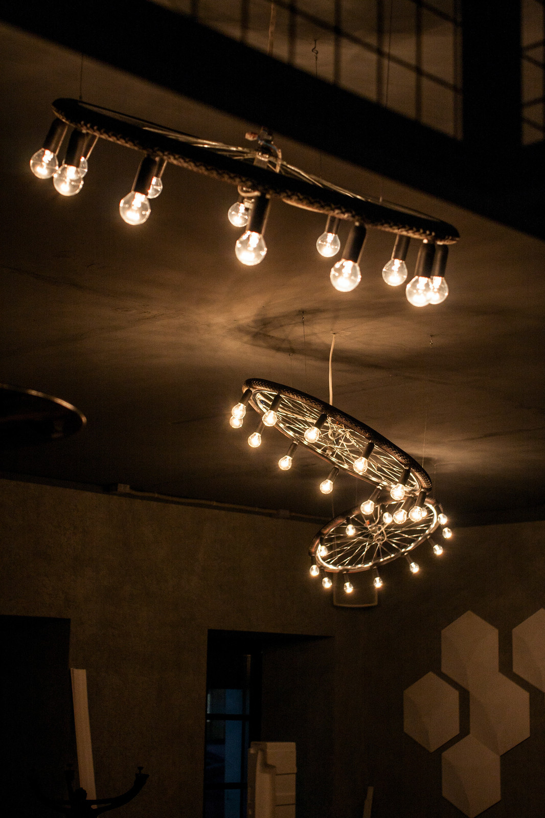 Люстры для FOBO & BAR