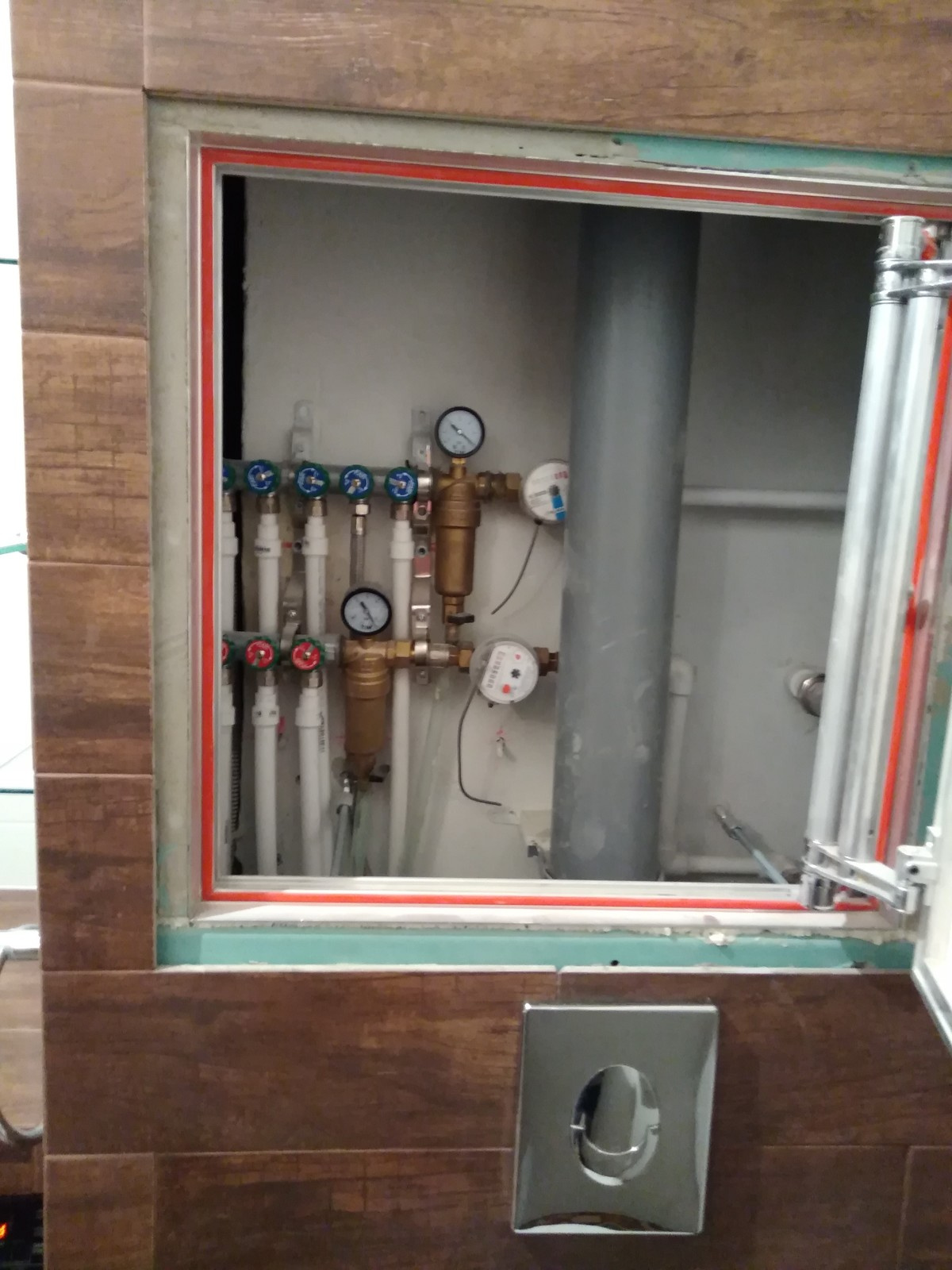 Ремонт ванной комнаты под ключ: Новомарьинская, 14