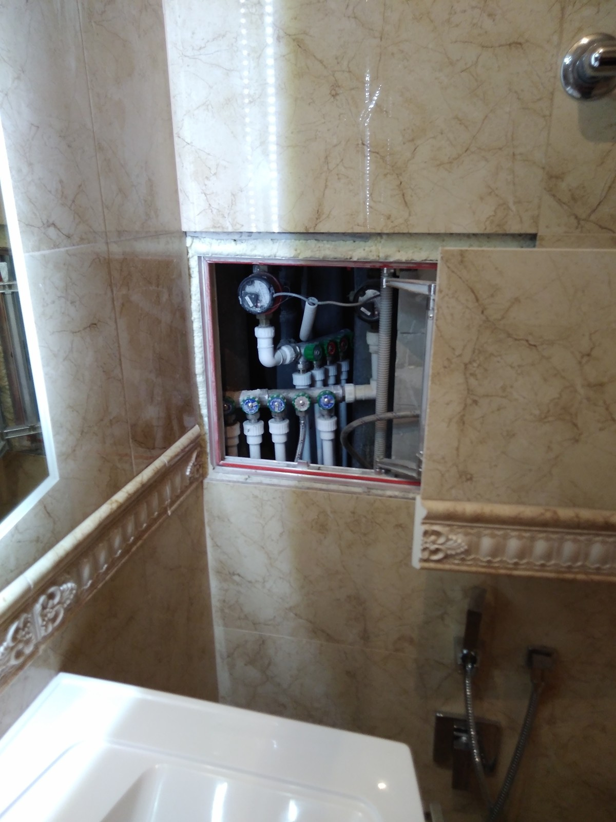 Ремонт ванной комнаты под ключ: ул.А.Монаховой, 5/3