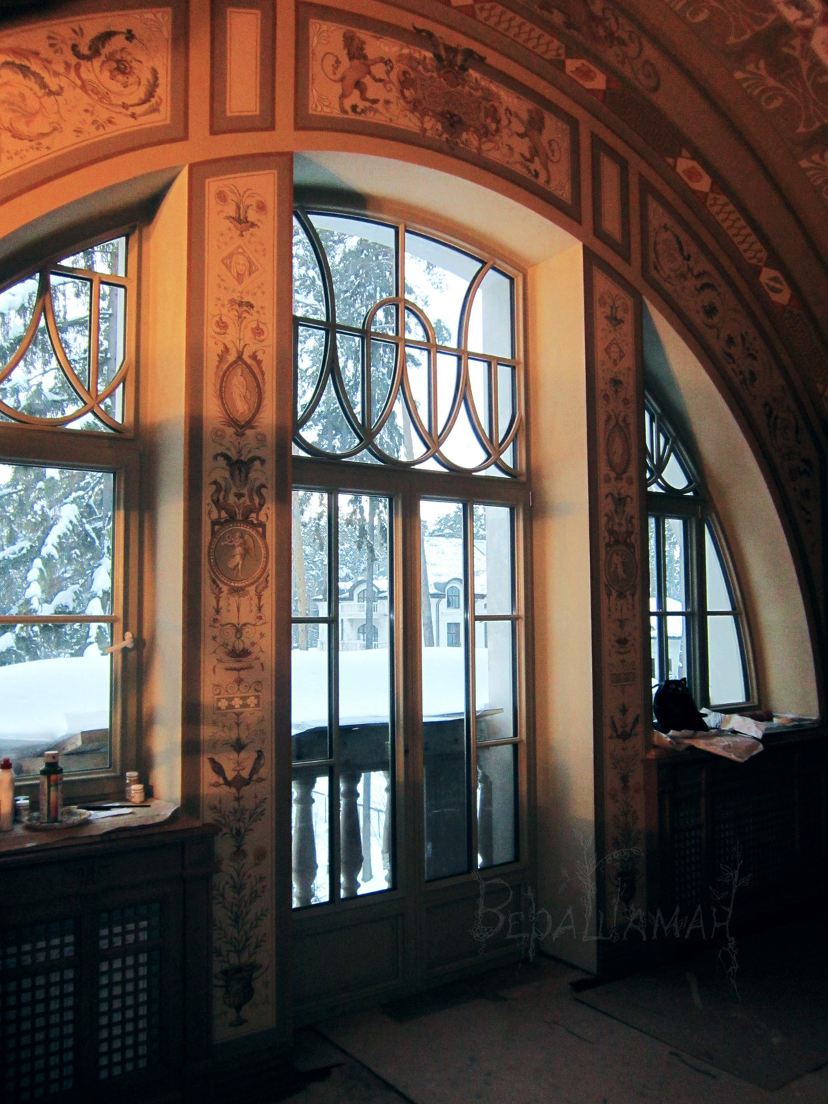 Роспись комнаты (коллективная, под руководством Петра Маркова)