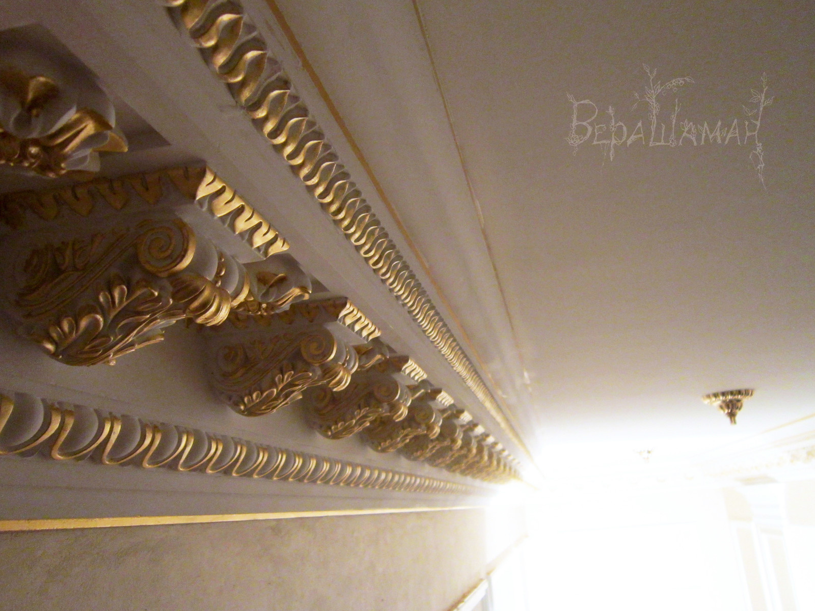 Золочение и серебрение лепнины