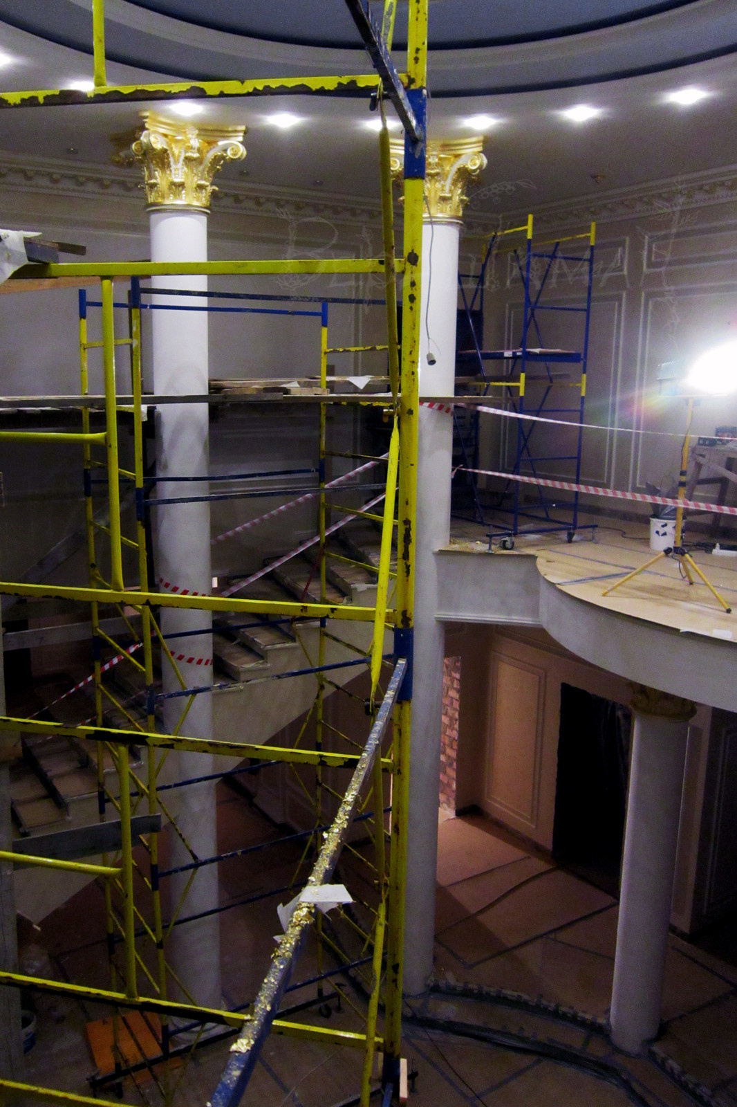 Золочение и серебрение лепнины