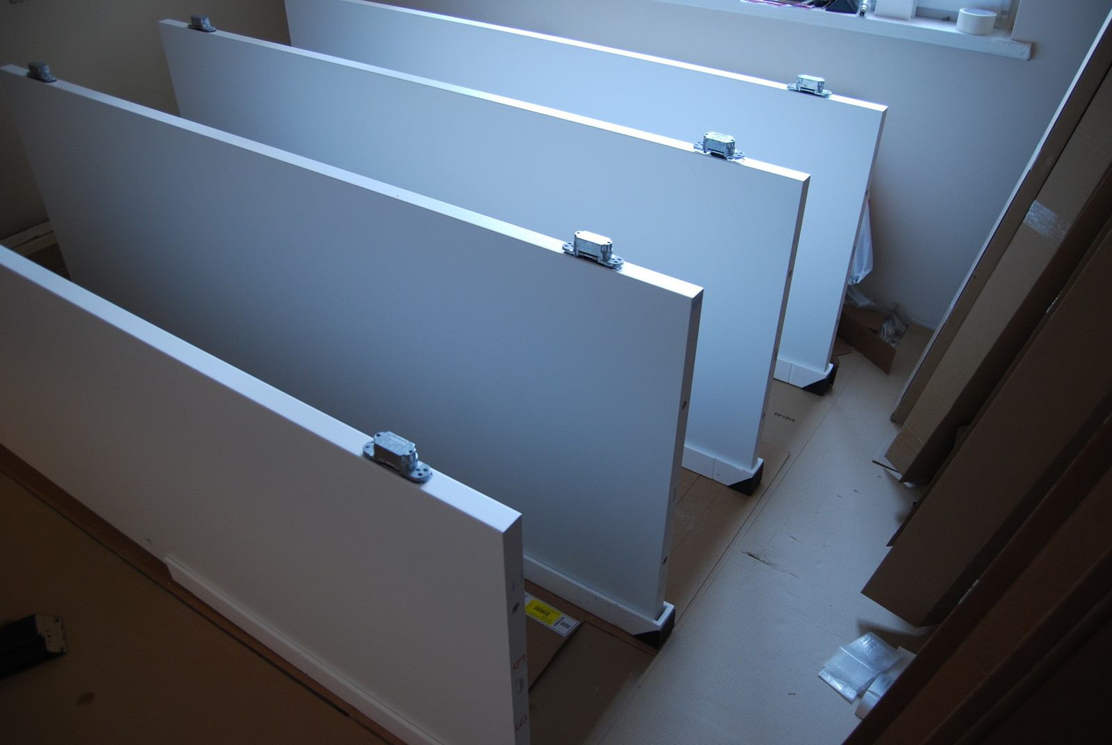 Правильная установка межкомнатных дверей