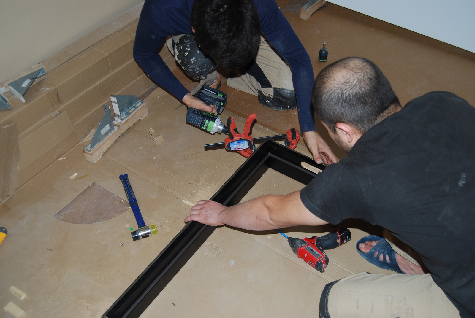 Правильная установка межкомнатных дверей