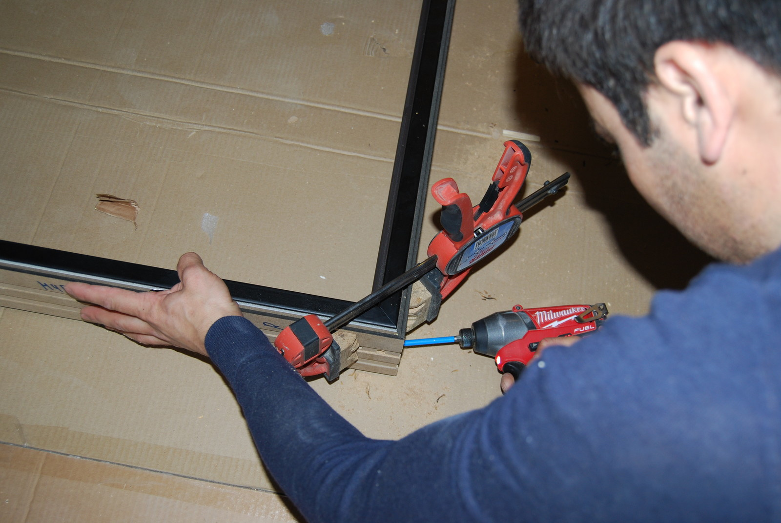 Правильная установка межкомнатных дверей