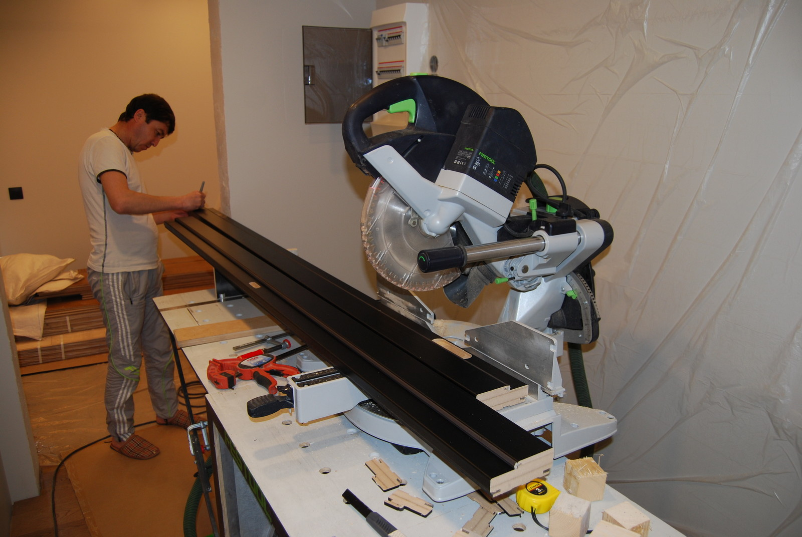 Правильная установка межкомнатных дверей