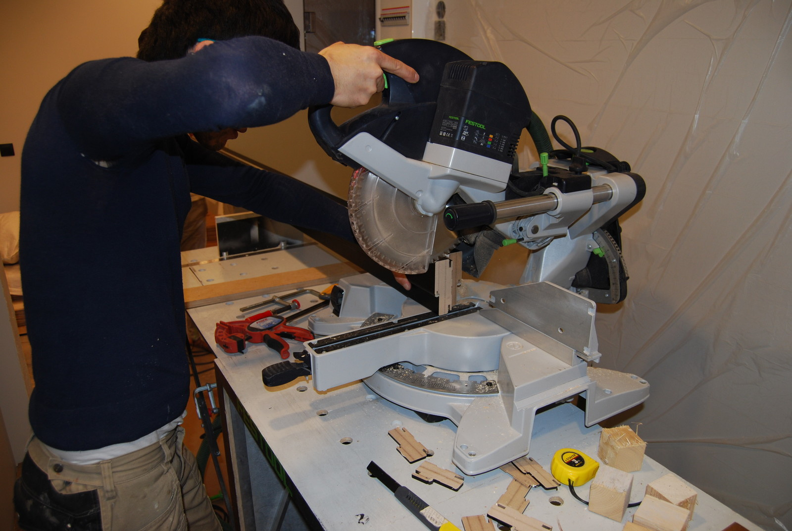 Правильная установка межкомнатных дверей