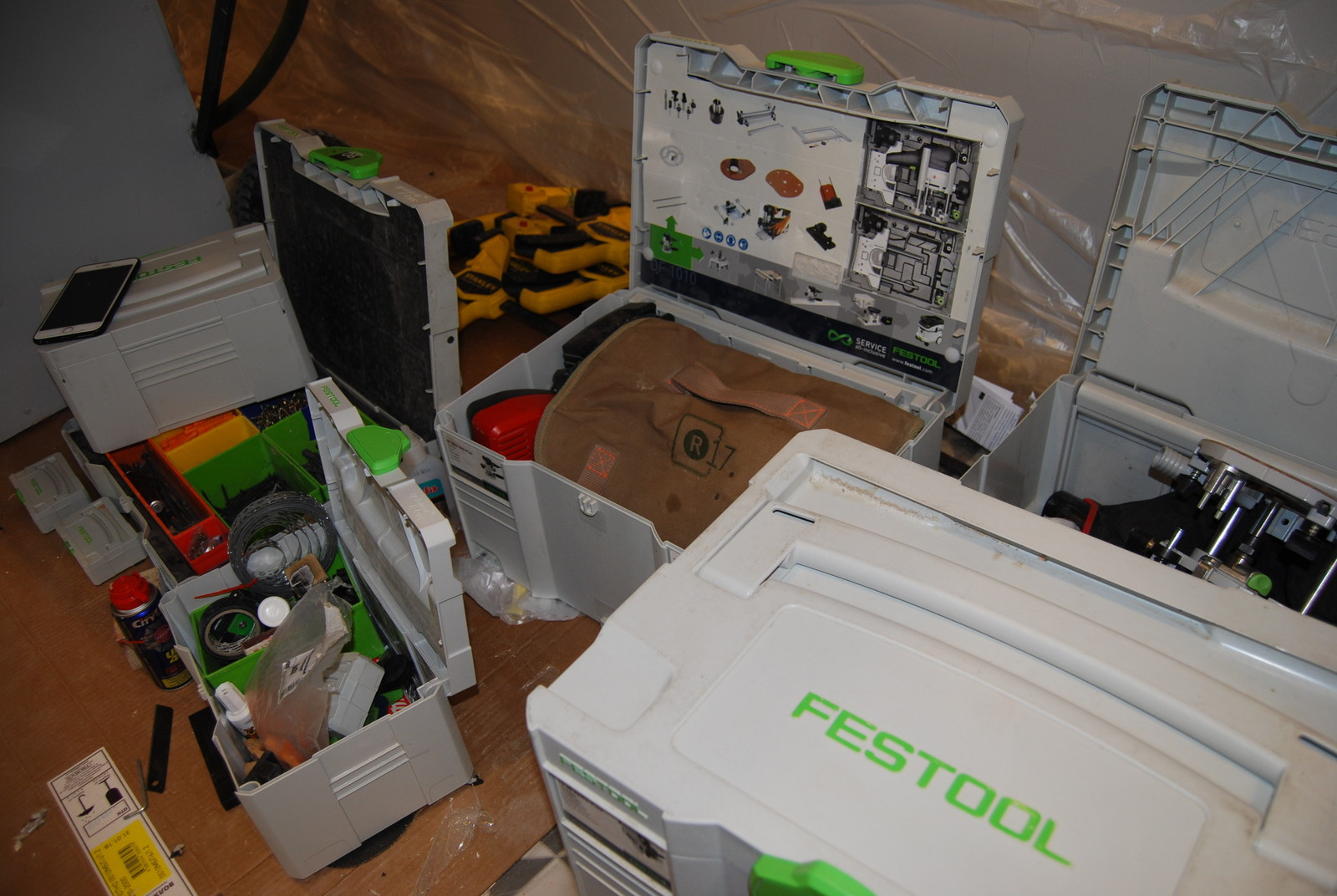 Обложка проекта: Правильная установка межкомнатных дверей