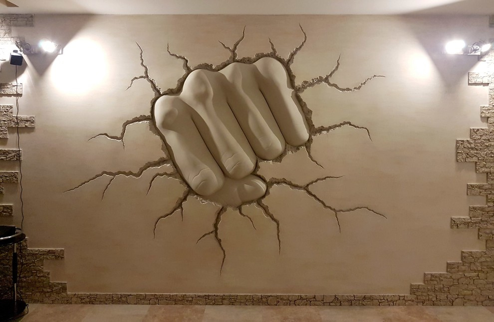 после нанесения декоративного покрытия, до тонирования