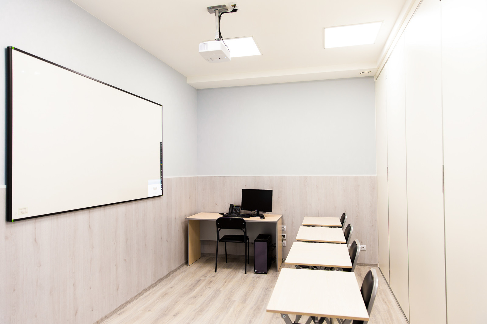 Стоматология на Подвойского ул., д.26