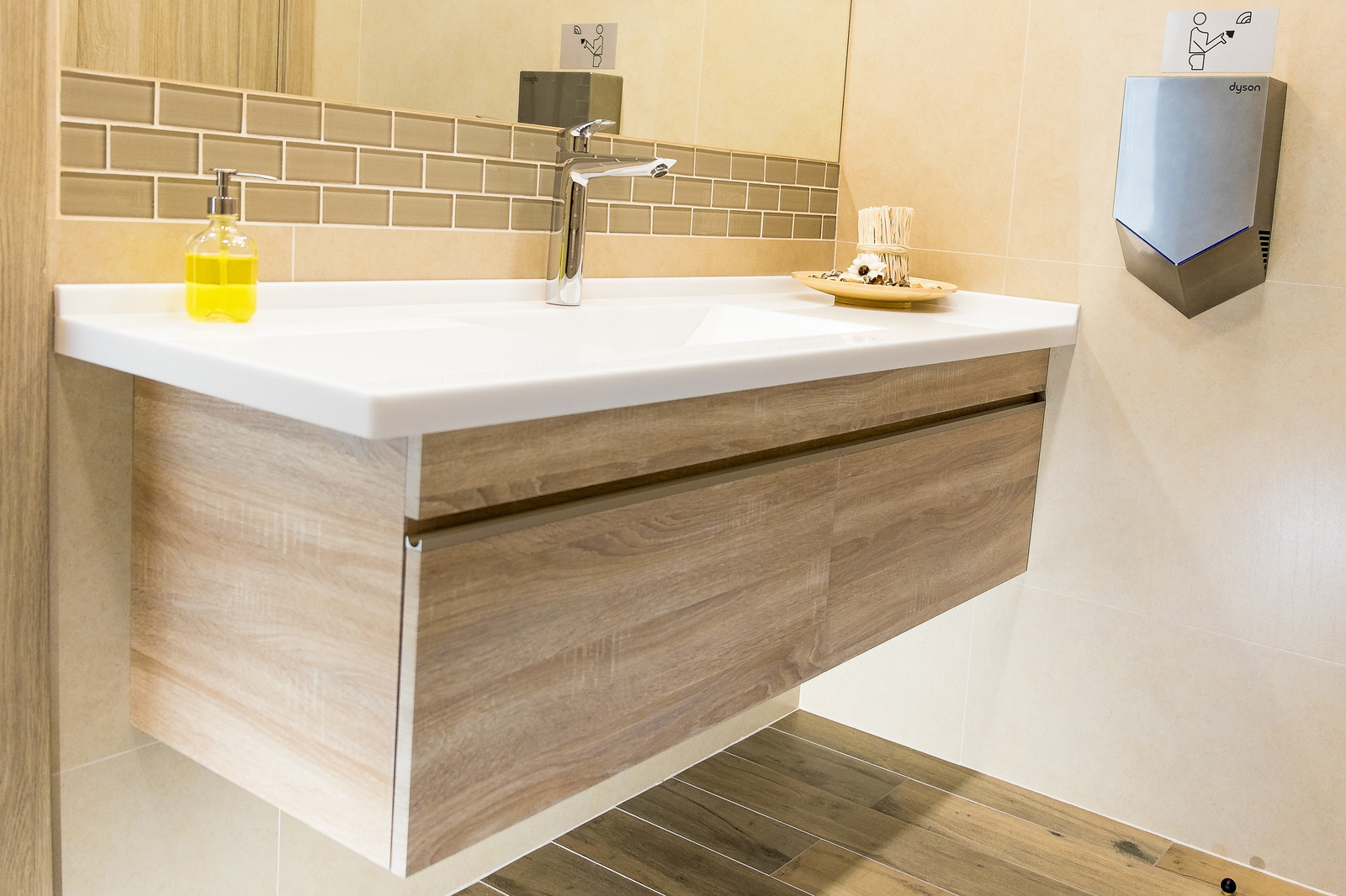 Стоматология на Подвойского ул., д.26