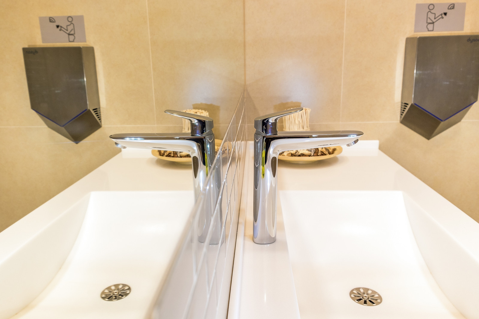 Стоматология на Подвойского ул., д.26