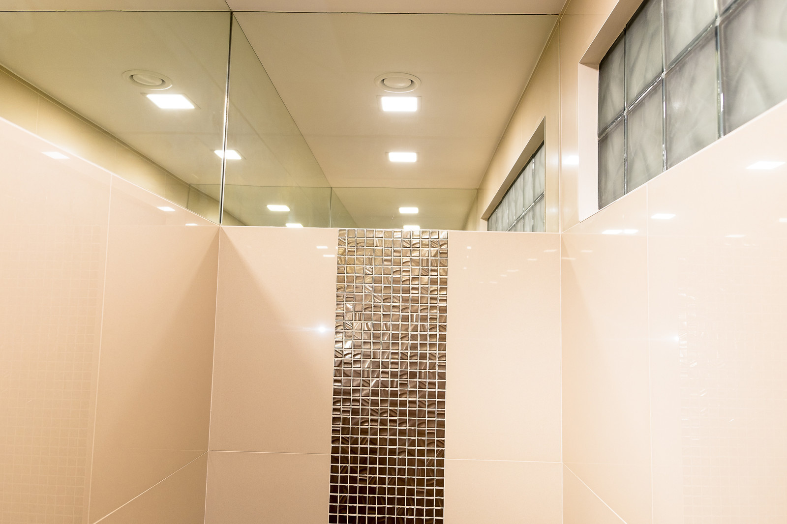 Стоматология на Подвойского ул., д.26