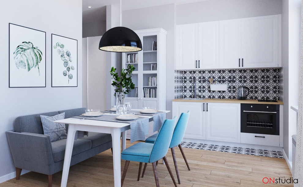 Студия для молодой девушки