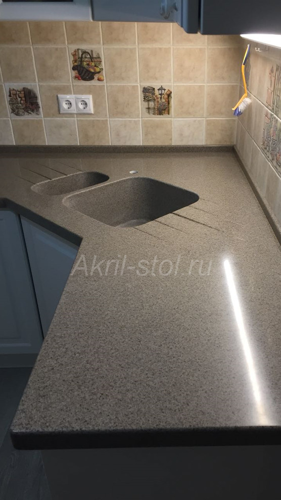 Столешница на кухню из камня Коньково