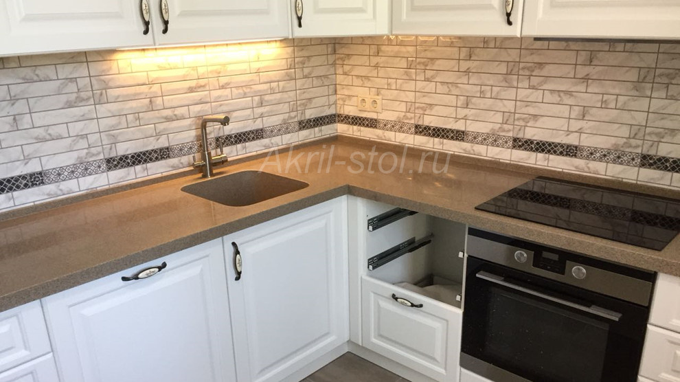 Кухонная столешница из камня на Баррикадную