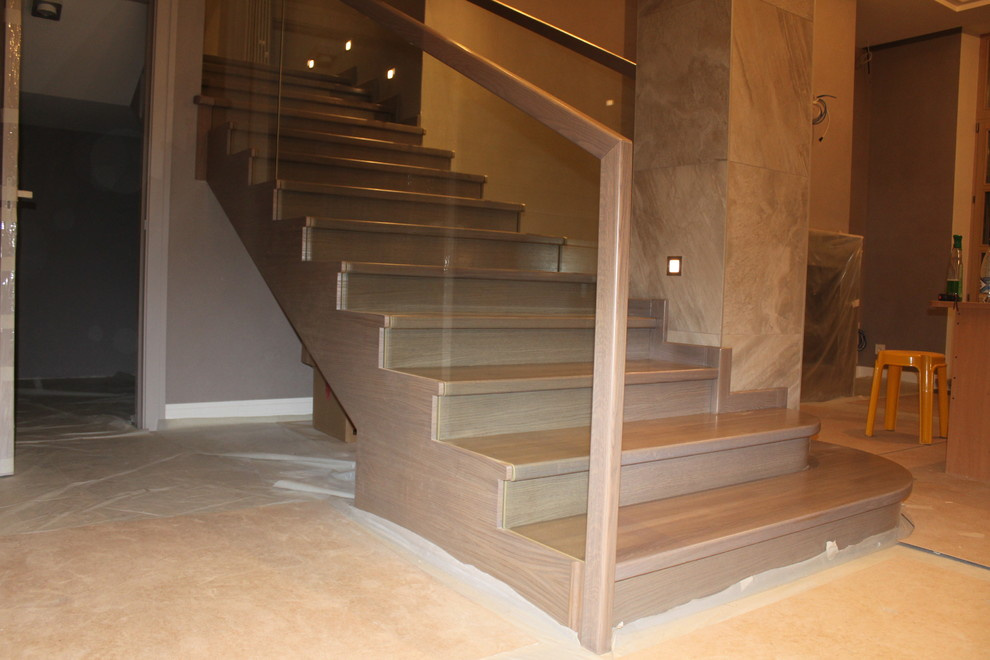 Облицовка бетонной лестницы