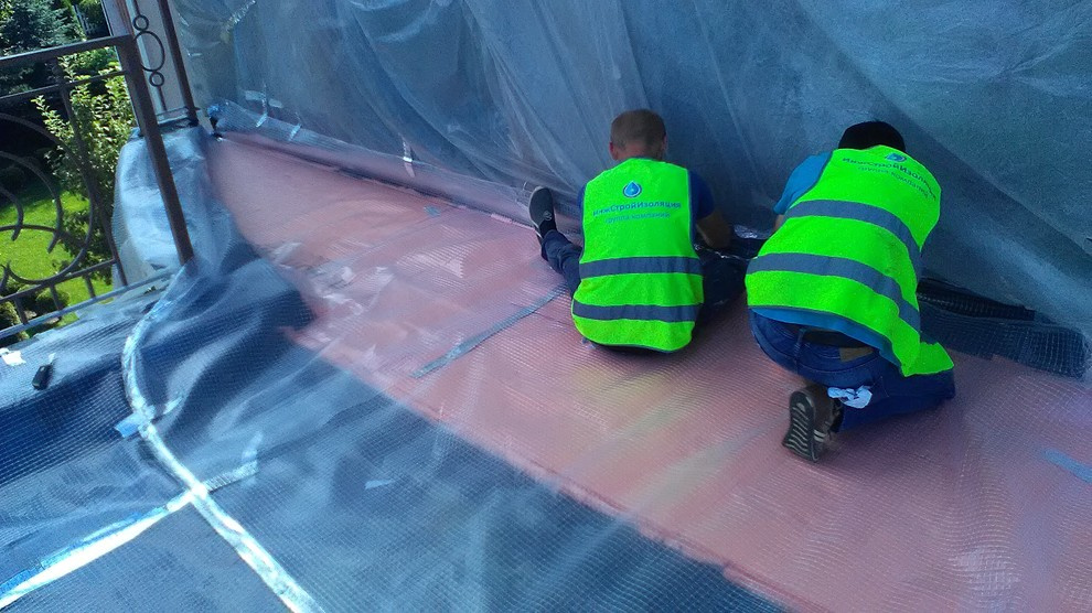 Гидроизоляция балкона в частном жилом доме в коттеджном поселке "Бенилюкс"