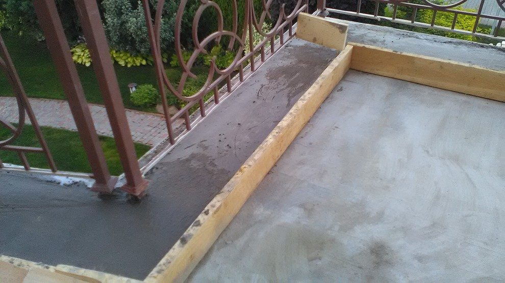 Гидроизоляция балкона в частном жилом доме в коттеджном поселке "Бенилюкс"