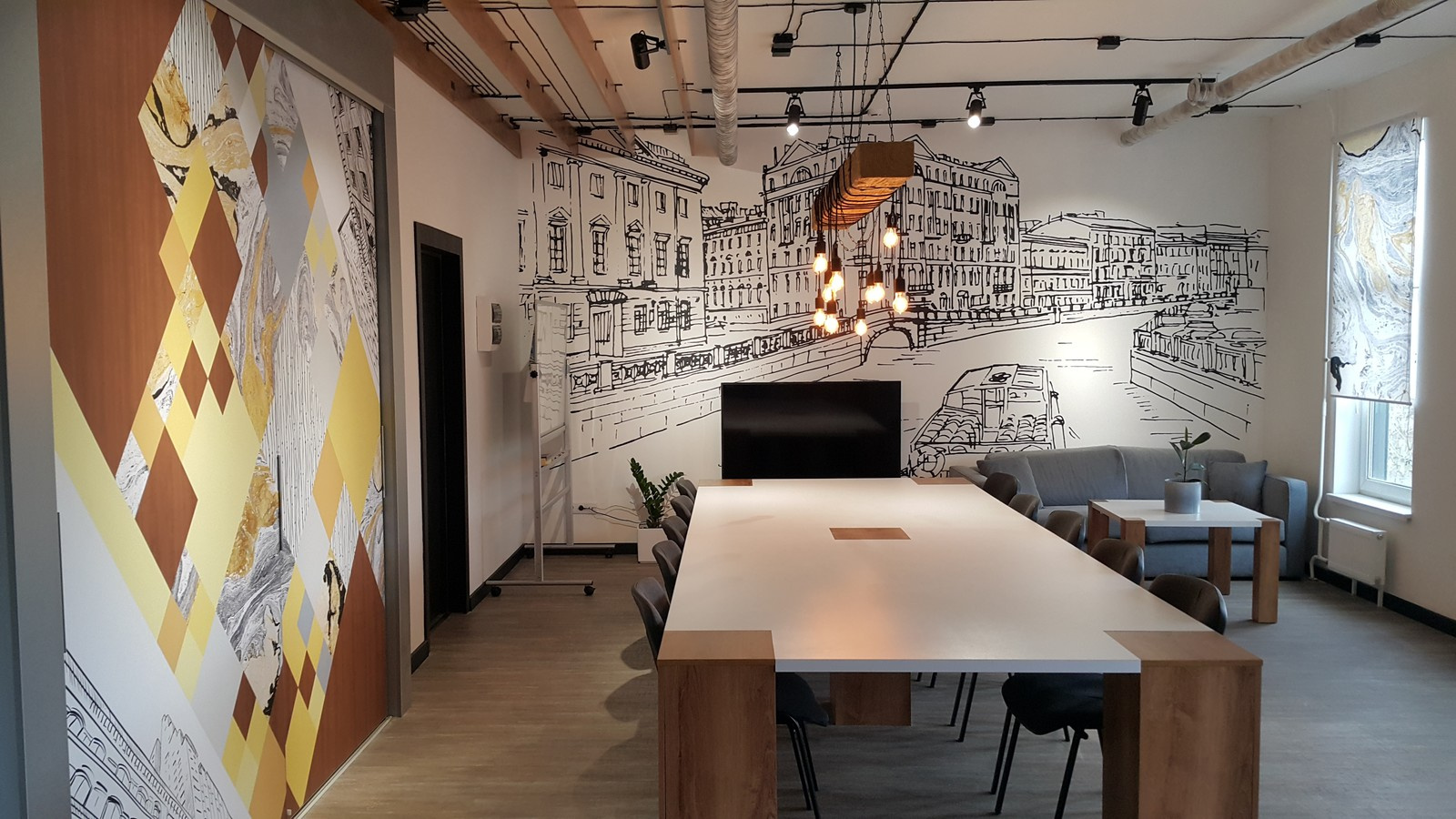 Двери DoorFabric в переговорной