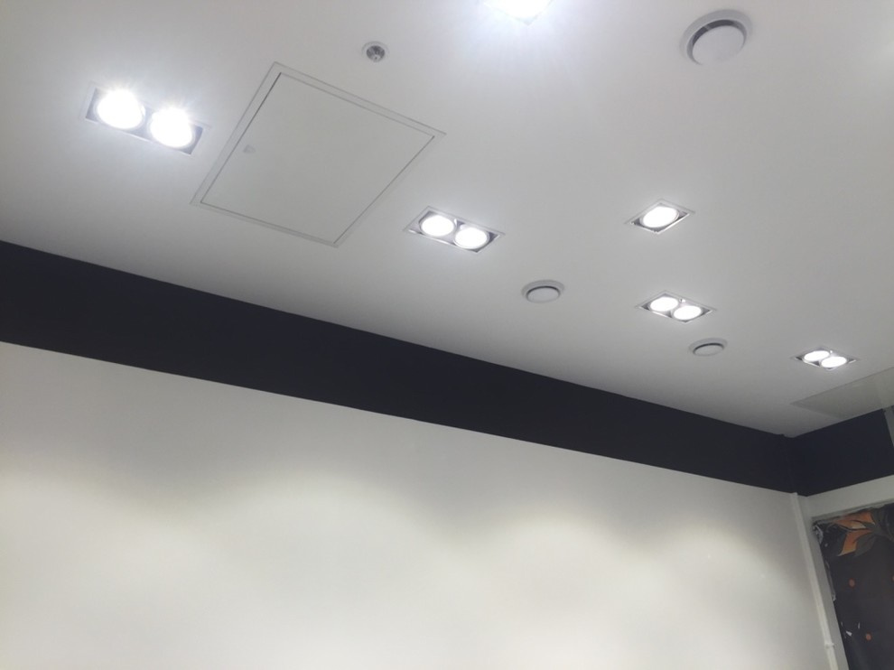 Обложка проекта: Магазин Ив Роше в ТЦ XL