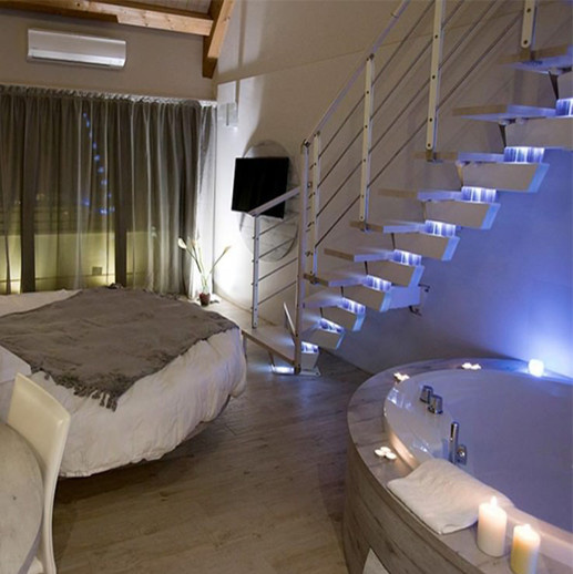 Модульная лестница с подсветкой