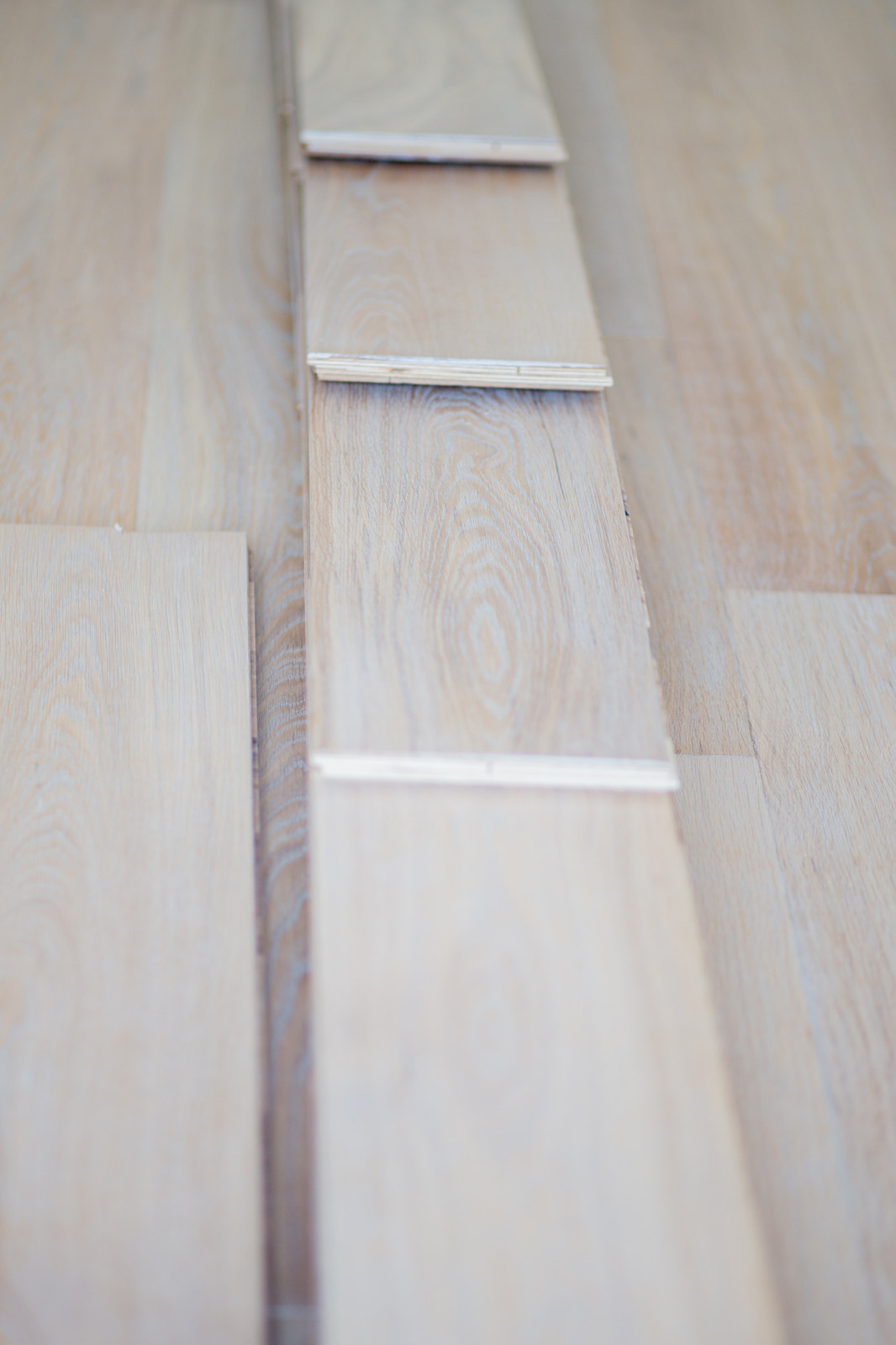 Укладка паркета на Композиторов, 12.