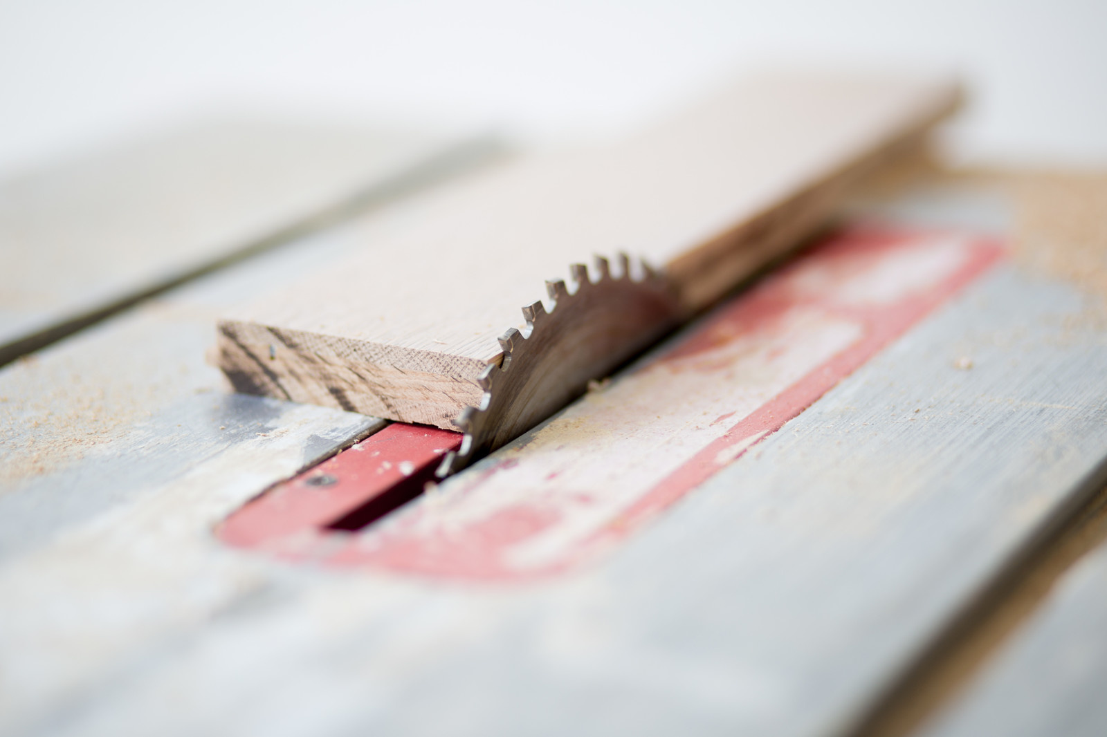 Укладка паркета на Композиторов, 12.