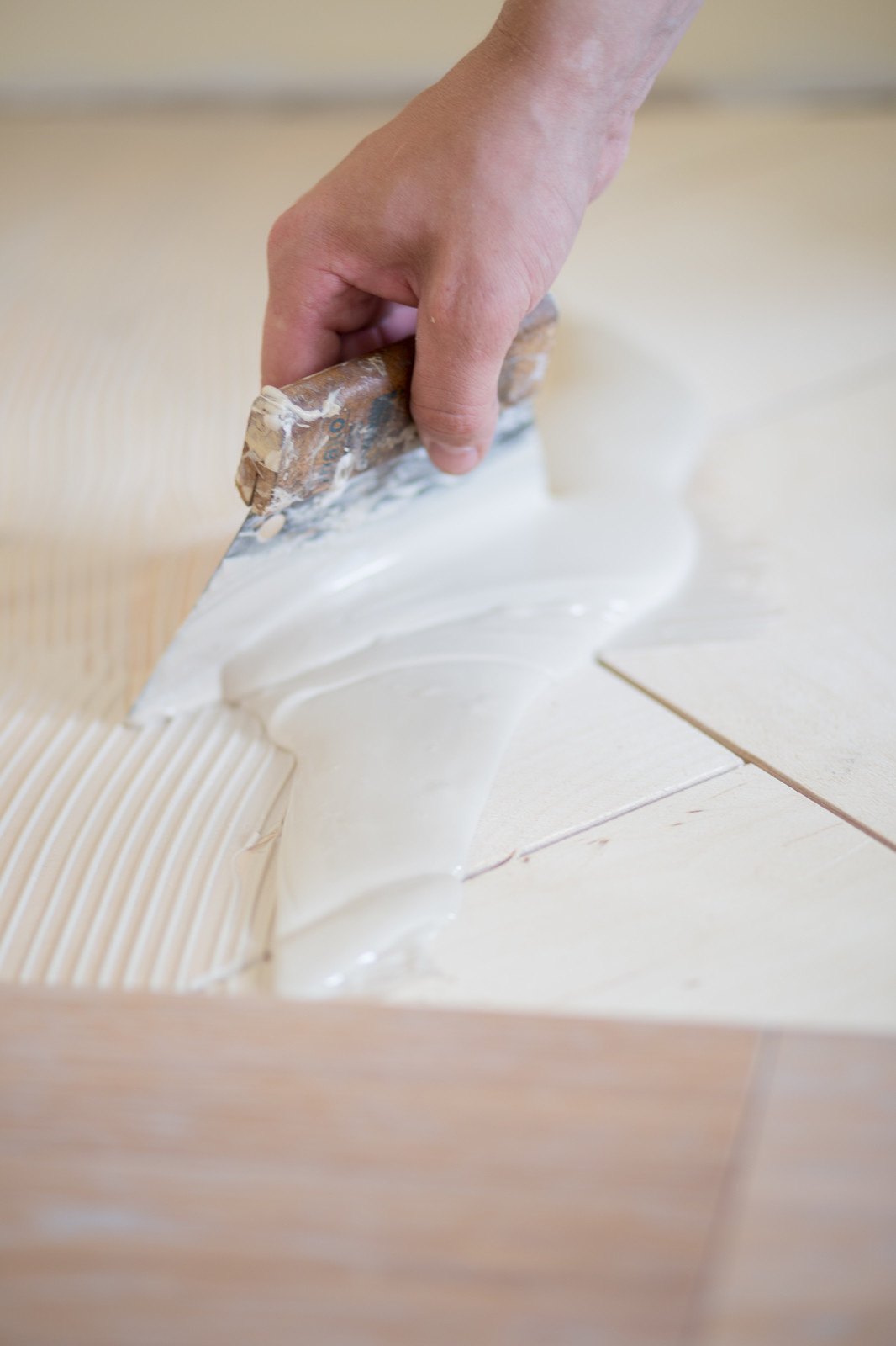 Обложка проекта: Укладка паркета на Композиторов, 12.