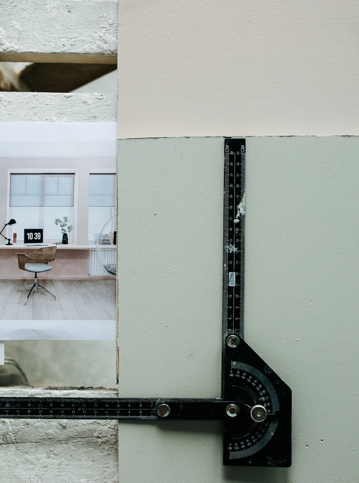 Начало ремонта, реализация объекта в Коломягах.