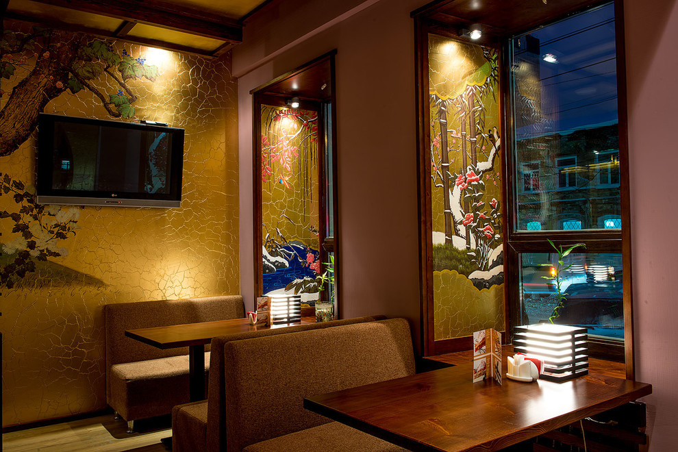 Реклама ресторана 2