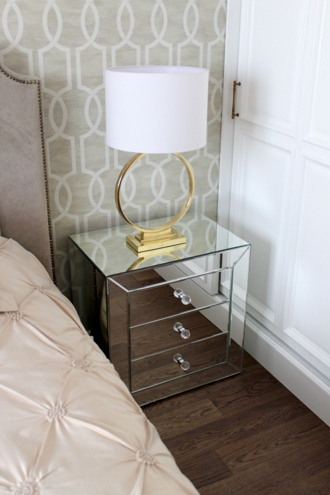 Зеркальная прикроватная тумба (производство в Москве)